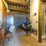 מלון Borgo Castello Panicaglia נוצ'רה אומברה