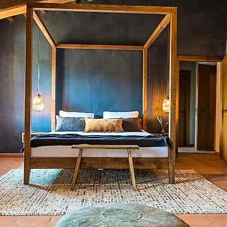 Borgo Castello Panicaglia 4*