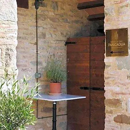 Hotel Borgo Castello Panicaglia 4*