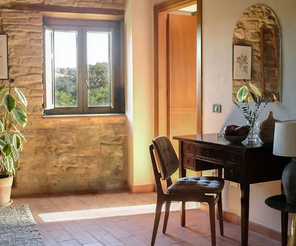 Borgo Castello Panicaglia 3* Nocera Umbra